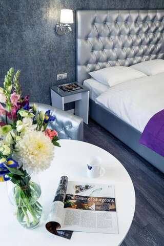Апарт-отели Status Apartments Киев-0